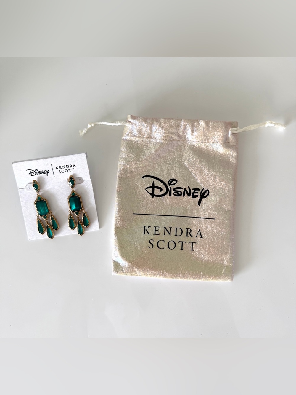 Kendra Scott Disney Snow White The Queen Statement Chandelier Earrings